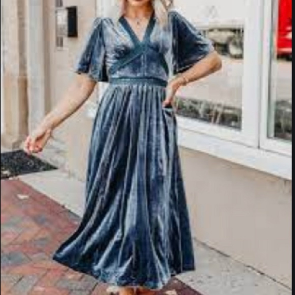 Rose and Remington Velvet Midi Dress Blue